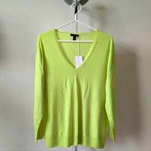 BNWT J Crew Lime Green Sweater (XL)